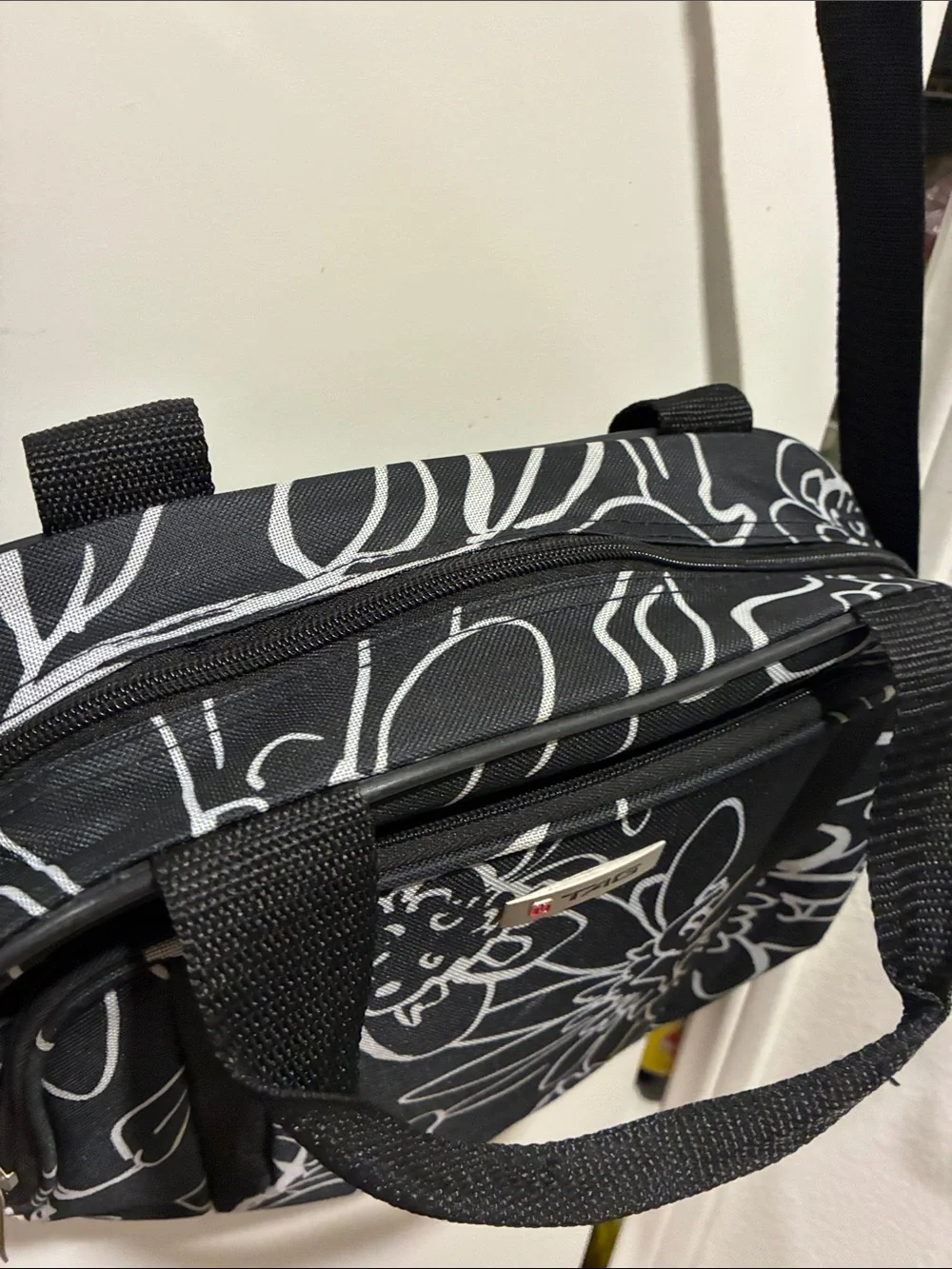 Tag Black and White Floral Crossbody Bag with Pouch